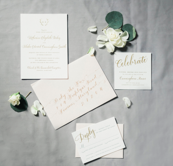 Undangan Penikahan Sederhana Elegant Cream